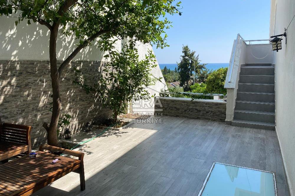 ANTALYA MANAVGAT POLATLI TATİL KÖYÜNDE KİRALIK TRİPLEKS VİLLA