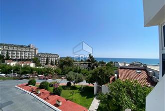 ANTALYA MANAVGAT POLATLI TATİL KÖYÜNDE KİRALIK TRİPLEKS VİLLA