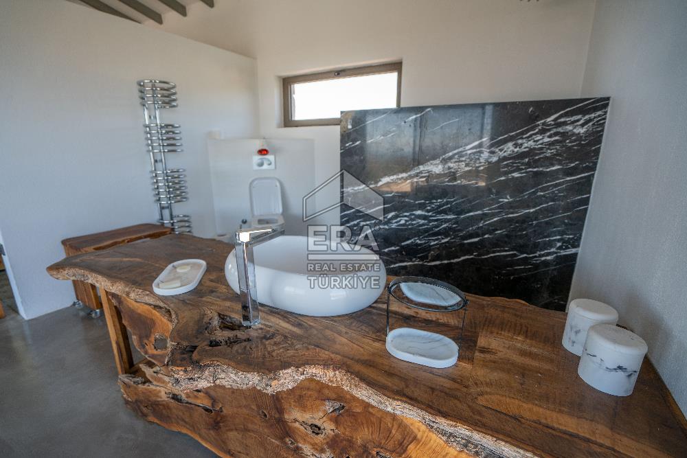 DATÇA KIZLANDA 3833 m² ARSA PAYLI SATILIK 3+2 VİLLA