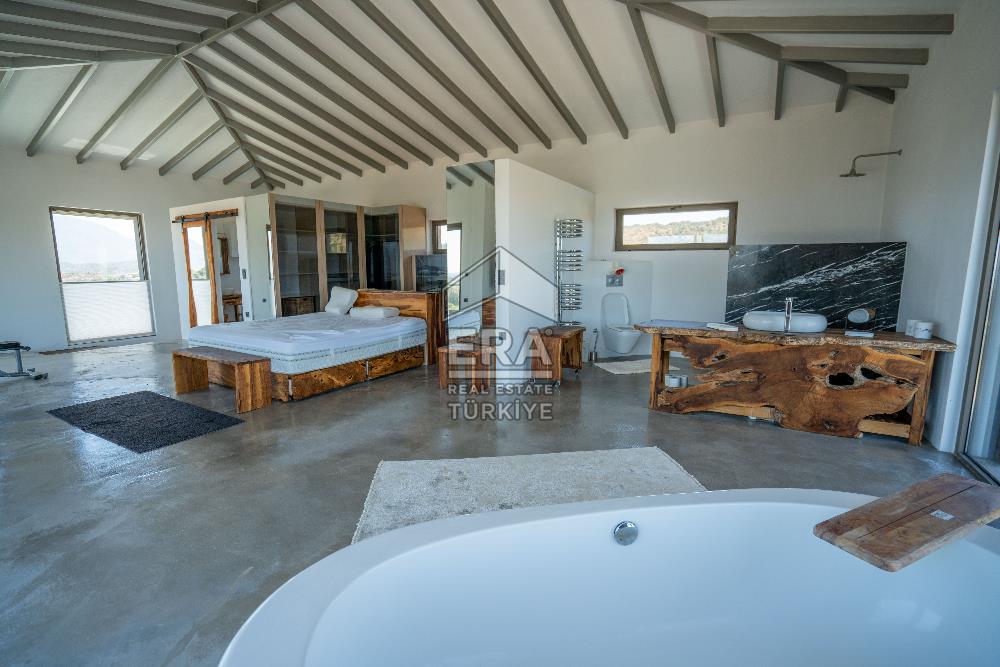 DATÇA KIZLANDA 3833 m² ARSA PAYLI SATILIK 3+2 VİLLA