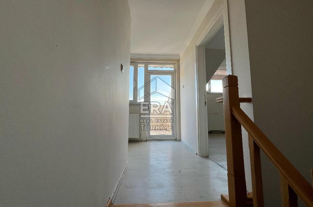 ERA KARAT SAKARYA ARABACIALANINDA 4+1 KİRALIK DUBLEX DAİRE