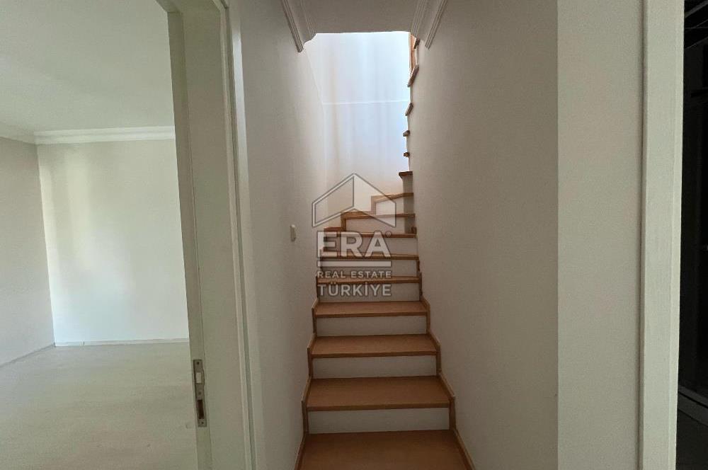 ERA KARAT SAKARYA ARABACIALANINDA 4+1 KİRALIK DUBLEX DAİRE