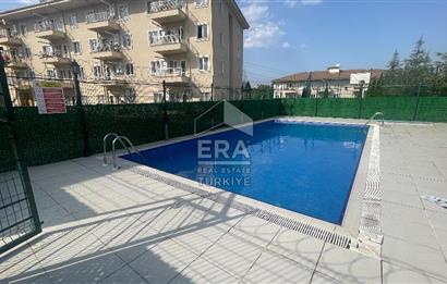 ERA KARAT SERDİVAN ÇAMLICA SİTESİNDE 2+1 SATILIK EŞYALI DAİRE