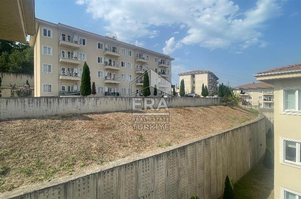 ERA KARAT SERDİVAN ÇAMLICA SİTESİNDE 2+1 SATILIK EŞYALI DAİRE