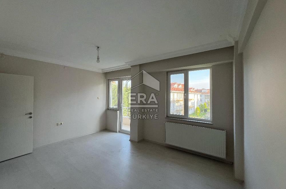 ERA KARAT SAKARYA ARABACIALANINDA 4+1 KİRALIK DUBLEX DAİRE