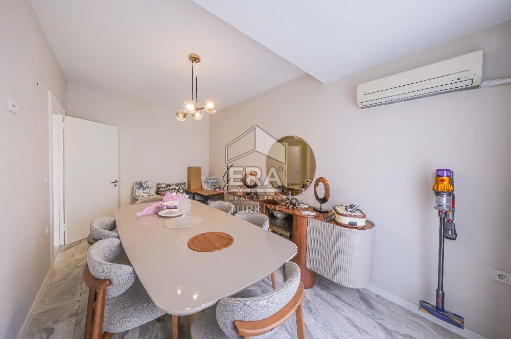 Aliağa Siteler Mahallesi Satılık 6+1 Bahçe Dubleks Daire