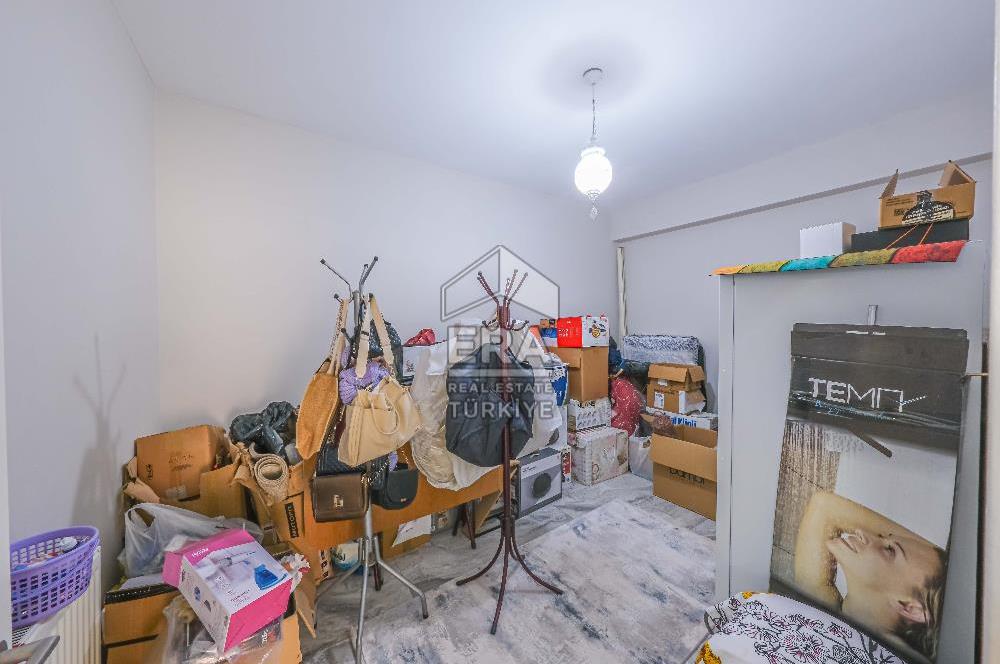 Aliağa Siteler Mahallesi Satılık 6+1 Bahçe Dubleks Daire