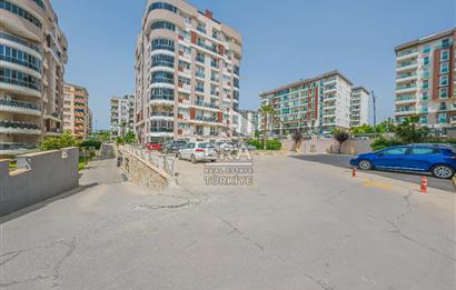 Aliağa Siteler Mahallesi Satılık 6+1 Bahçe Dubleks Daire