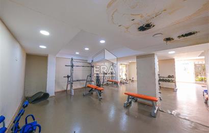 Aliağa Siteler Mahallesi Satılık 6+1 Bahçe Dubleks Daire