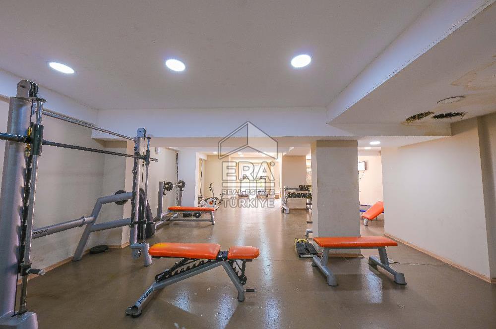 Aliağa Siteler Mahallesi Satılık 6+1 Bahçe Dubleks Daire