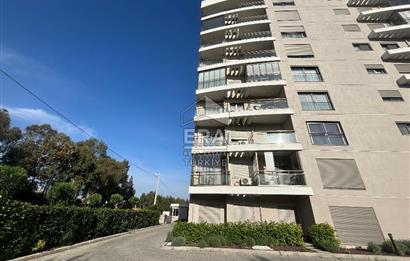 Bornova Narova 5  Sitesinde 2+1 Satılık Daire