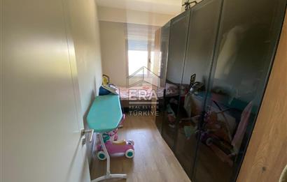 Bornova Narova 5  Sitesinde 2+1 Satılık Daire