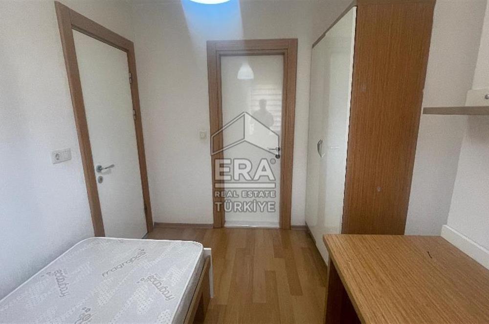 ERA KARAT SERDİVAN ÇAMLICA SİTESİNDE 2+1 SATILIK EŞYALI DAİRE
