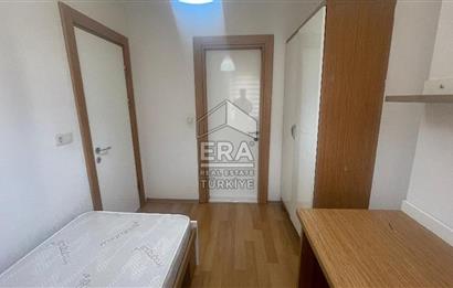 ERA KARAT SERDİVAN ÇAMLICA SİTESİNDE 2+1 SATILIK EŞYALI DAİRE