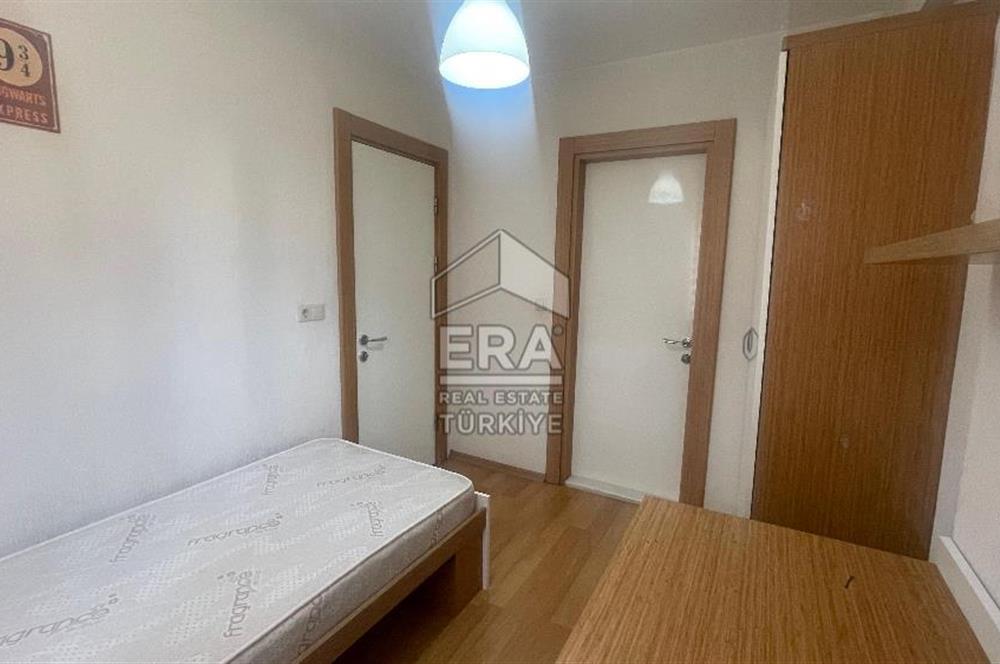 ERA KARAT SERDİVAN ÇAMLICA SİTESİNDE 2+1 SATILIK EŞYALI DAİRE
