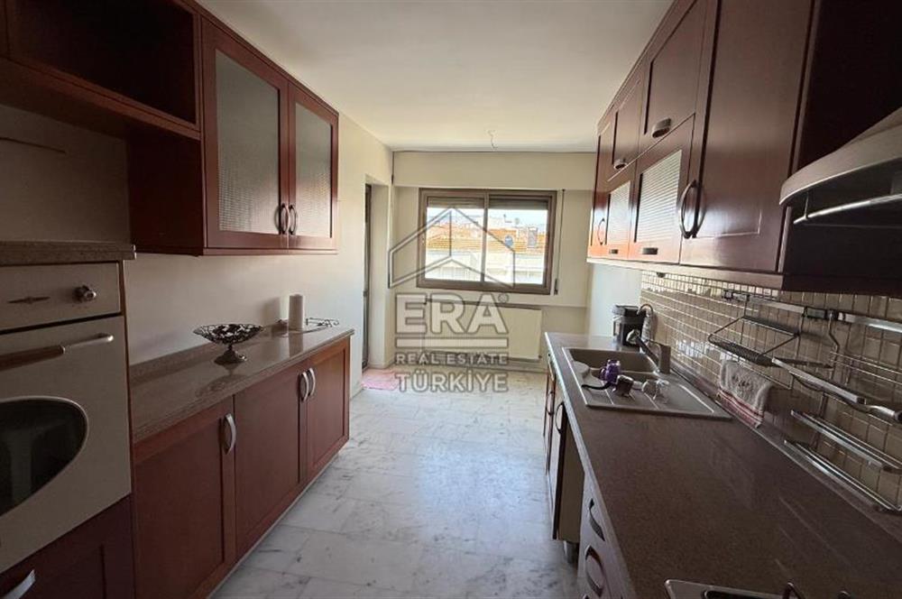 Girne Bulvarı Yakını Satılık 4+1 Satılık Daire