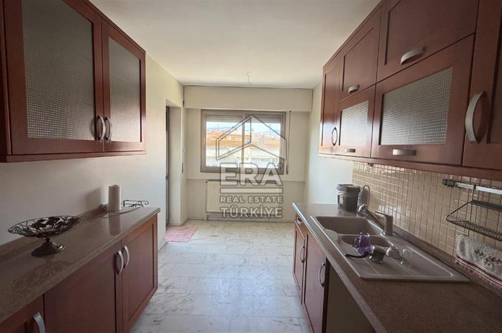 Girne Bulvarı Yakını Satılık 4+1 Satılık Daire
