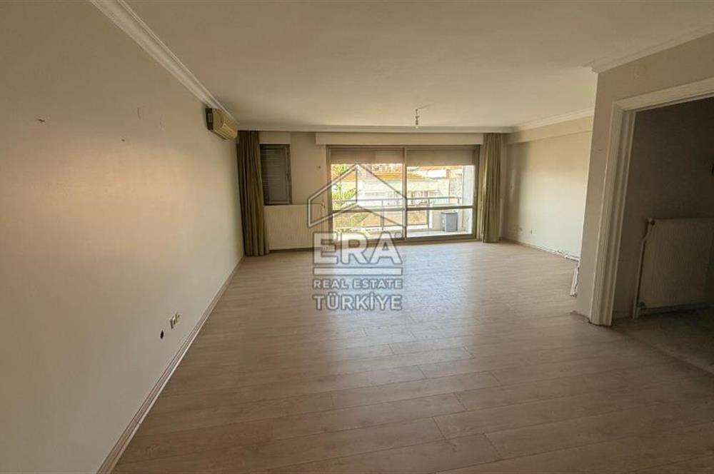 Girne Bulvarı Yakını Satılık 4+1 Satılık Daire