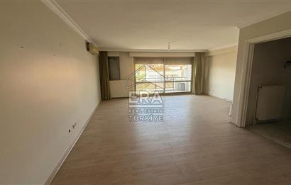 Girne Bulvarı Yakını Satılık 4+1 Satılık Daire