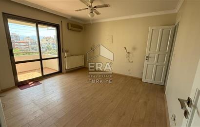 Girne Bulvarı Yakını Satılık 4+1 Satılık Daire