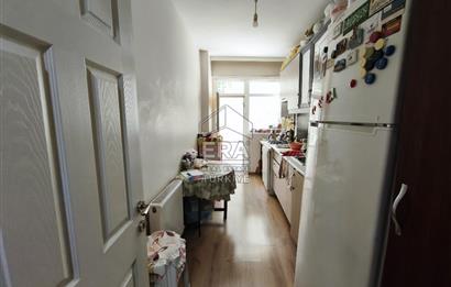 ÜSKÜDAR ZEYNEP KAMİL'DE CADDE ÜZERİ SATILIK 3+1 DAİRE