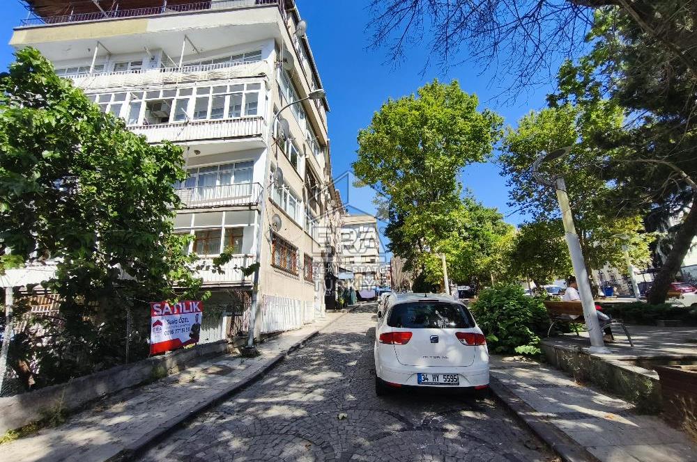 ÜSKÜDAR ZEYNEP KAMİL'DE CADDE ÜZERİ SATILIK 3+1 DAİRE