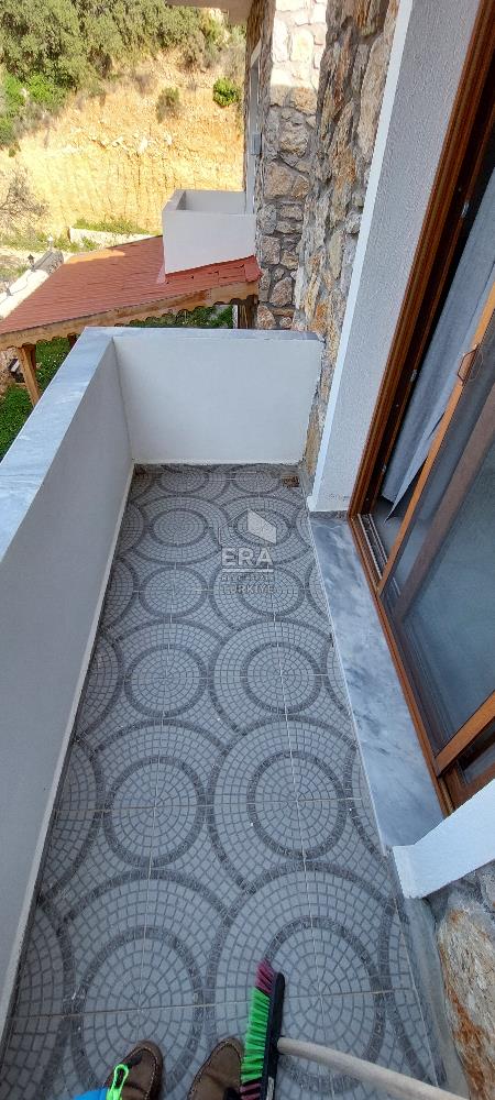Datça Cumalı Köyünde 65 m2 Doğa Manzaralı / Bahçeli 2+1 Eşyalı Dubleks Daire