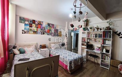 ÜSKÜDAR ZEYNEP KAMİL'DE CADDE ÜZERİ SATILIK 3+1 DAİRE