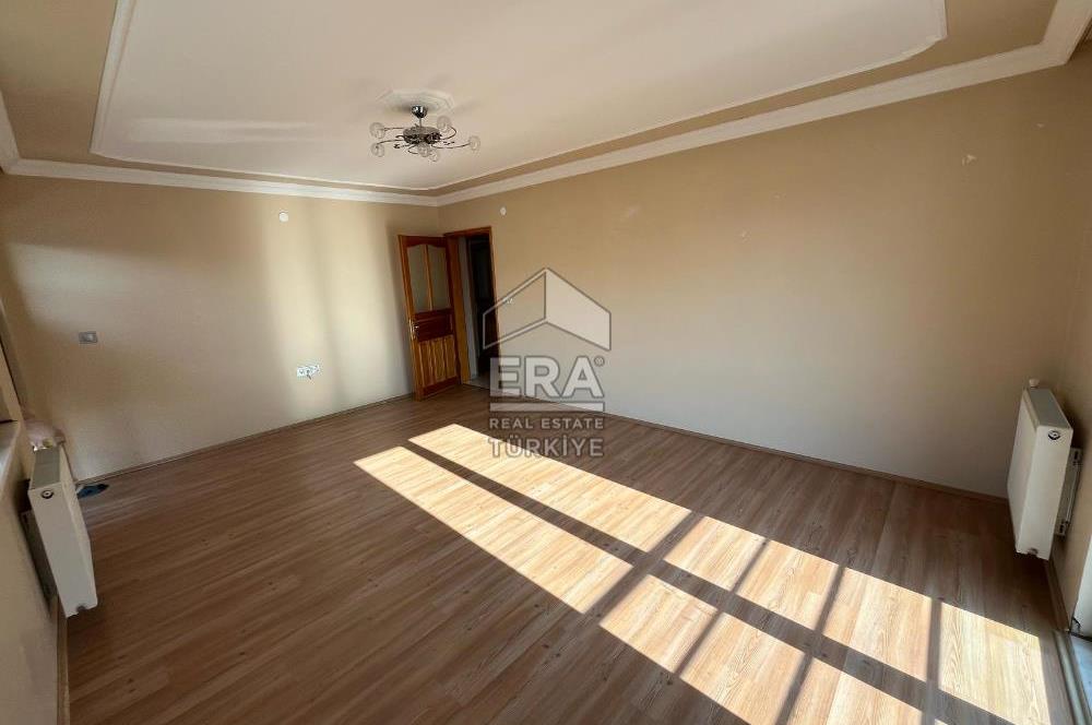 ERA PORT GÜVENCESİ İLE CİHAT BILGEHAN CADDESİNDE KİRALIK DAİRE