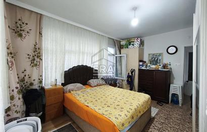 ÜSKÜDAR ZEYNEP KAMİL'DE CADDE ÜZERİ SATILIK 3+1 DAİRE