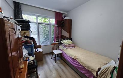 ÜSKÜDAR ZEYNEP KAMİL'DE CADDE ÜZERİ SATILIK 3+1 DAİRE