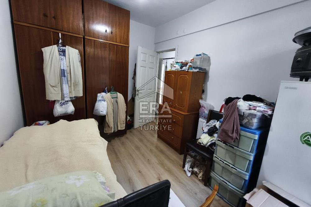 ÜSKÜDAR ZEYNEP KAMİL'DE CADDE ÜZERİ SATILIK 3+1 DAİRE