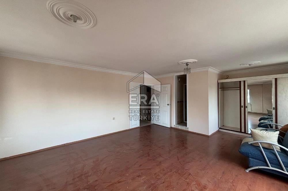 Karşıyaka Yalı Mahallesi 5+1 Kiralık Dubleks Daire