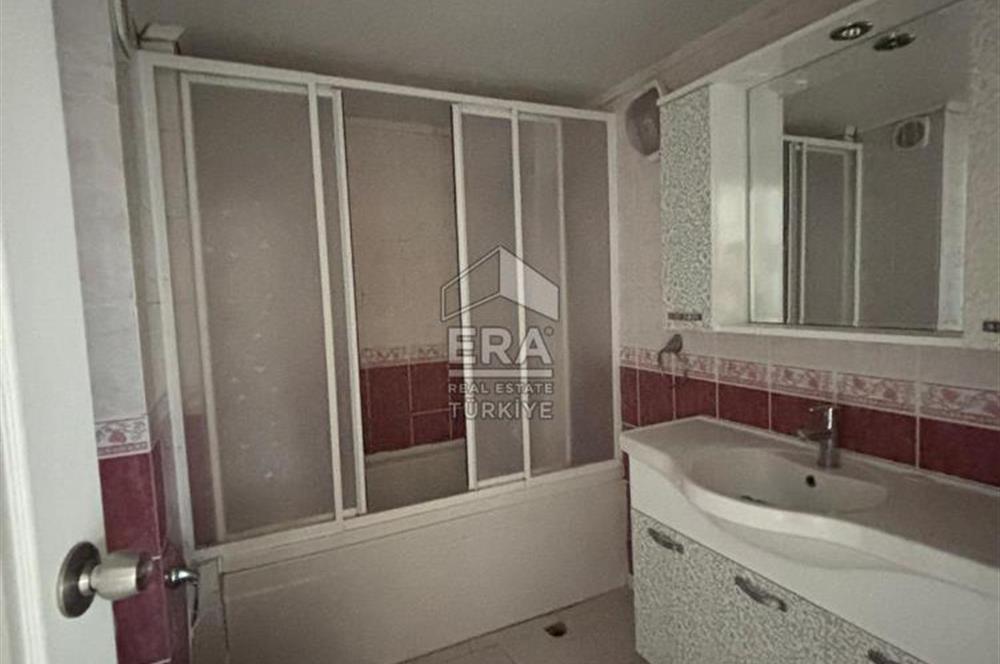 Karşıyaka Yalı Mahallesi 5+1 Kiralık Dubleks Daire