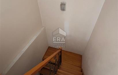 Karşıyaka Yalı Mahallesi 5+1 Kiralık Dubleks Daire