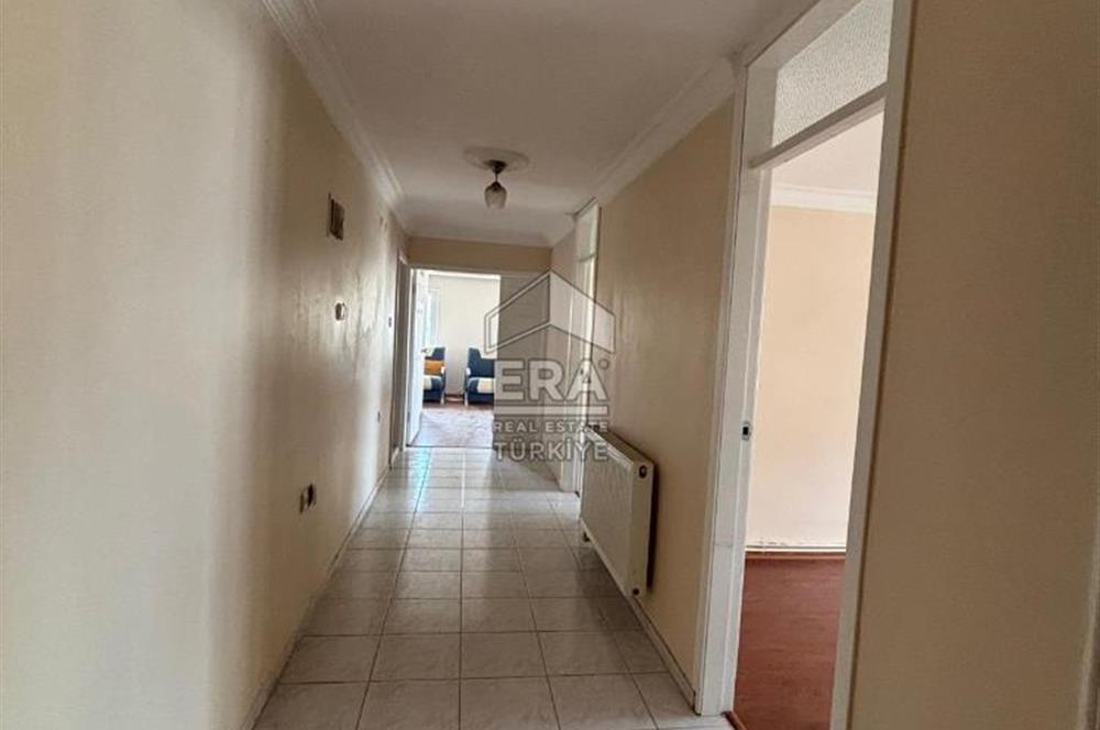 Karşıyaka Yalı Mahallesi 5+1 Kiralık Dubleks Daire