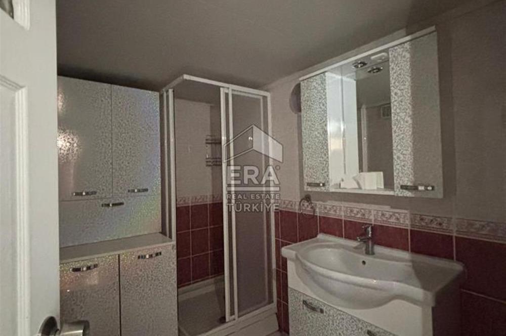 Karşıyaka Yalı Mahallesi 5+1 Kiralık Dubleks Daire
