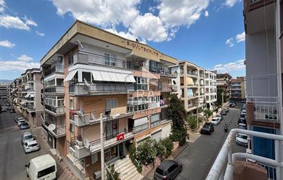 Karşıyaka Yalı Mahallesi 5+1 Kiralık Dubleks Daire