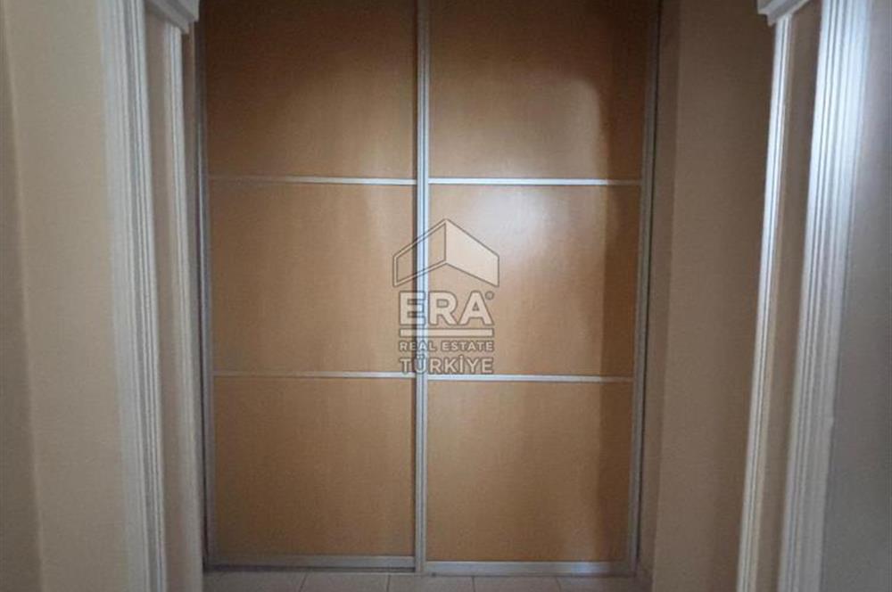 Karşıyaka Yalı Mahallesi 5+1 Kiralık Dubleks Daire