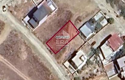 İZMİR SEFERİHİSAR'DA CADDEYE 120M/264 M2 SATILIK ARSA