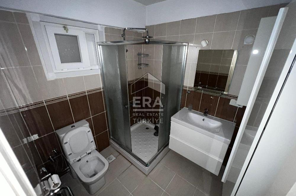 ÜSKÜDAR ALTUNİZADE'DE CADDE ÜZERİ 3+1 KİRALIK 