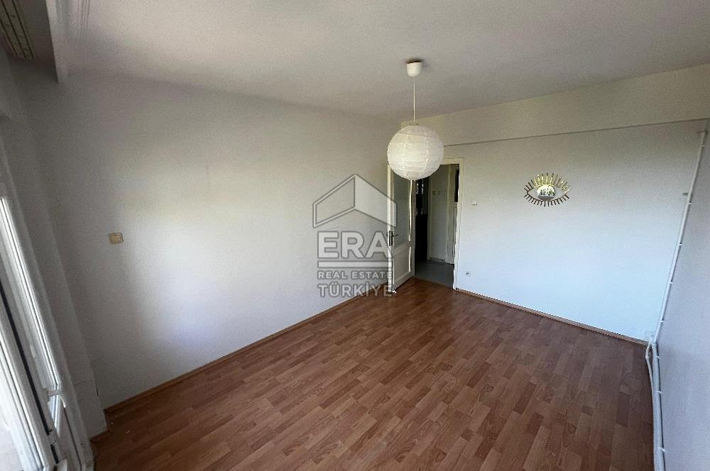 ÜSKÜDAR ALTUNİZADE'DE CADDE ÜZERİ 3+1 KİRALIK 