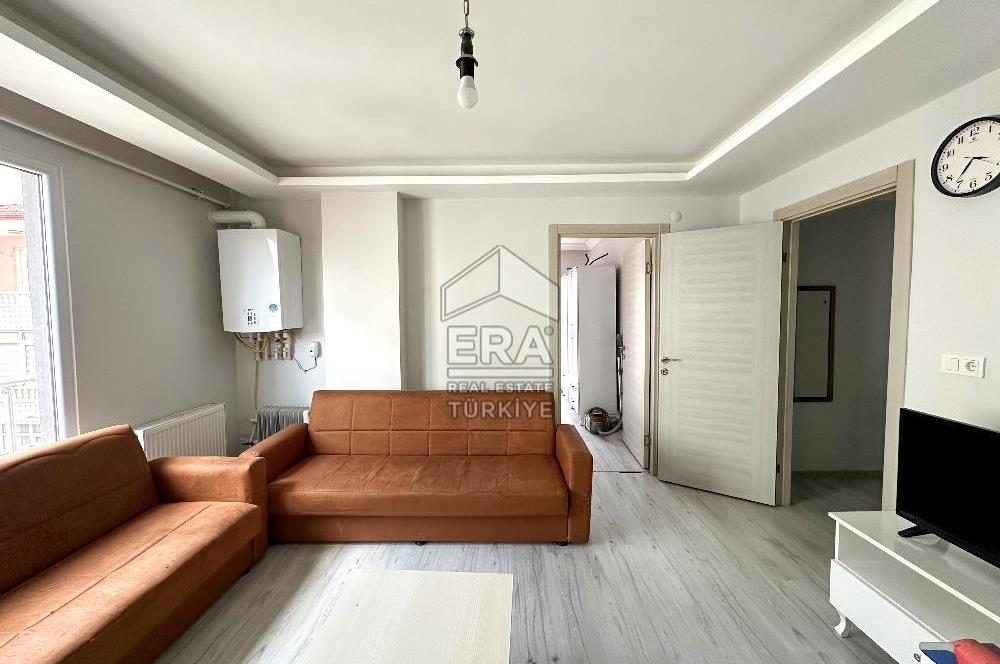 ERA SÖZ DEN DİNKÇİLER MAHALLESİNDE ARA KAT EŞYALI 1+1 DAİRE