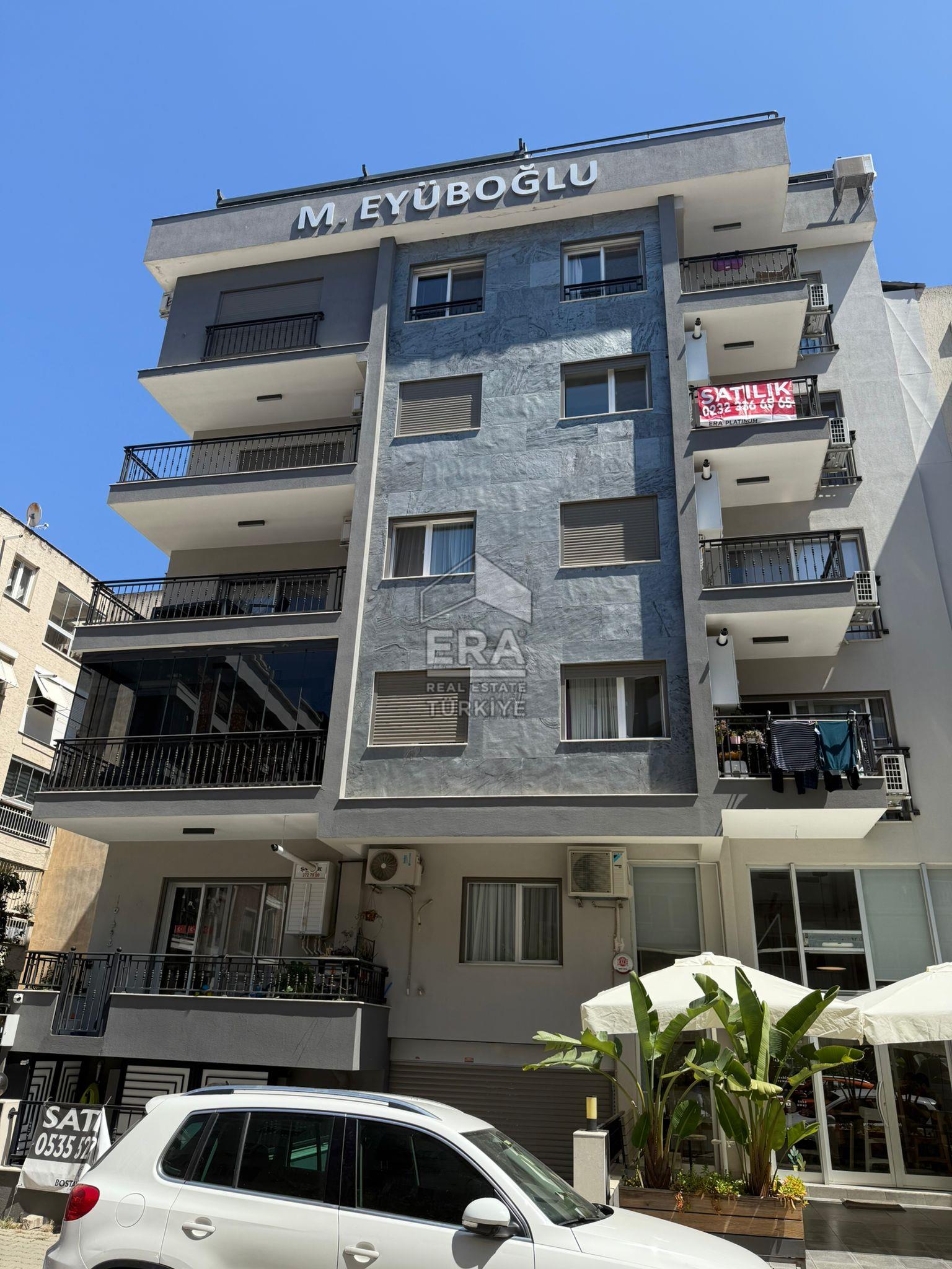 Bostanlı Merkezde 3+1 Satılık Daire