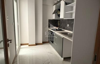 Bostanlı Merkezde 3+1 Satılık Daire
