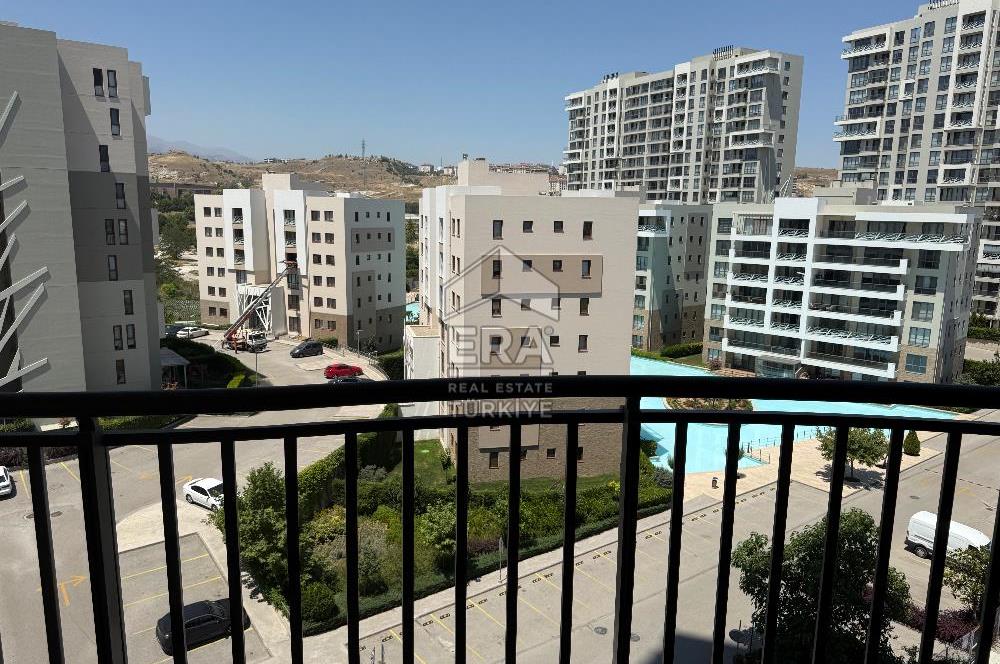 Sinpaş Aqua City’de F1 Kule de 6 . Kat Eşyalı 1+1 Kiralık Daire