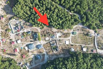 İZMİR BORNOVA YAKAKÖYDE SATILK ARSA