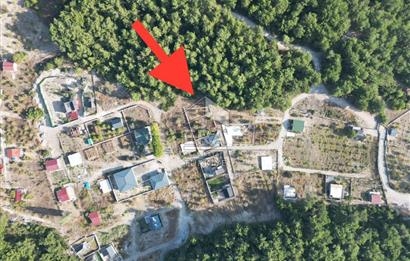 İZMİR BORNOVA YAKAKÖYDE SATILK ARSA
