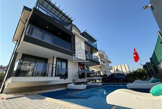 ANTALYA SİDE'DE SATILIK 4+2 TRİPLEKS ÇOK ÖZEL BİR VİLLA
