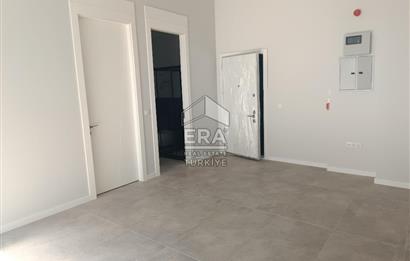 1071 PLAZA A BLOK DA KİRALIK TİCARİ+KONUT